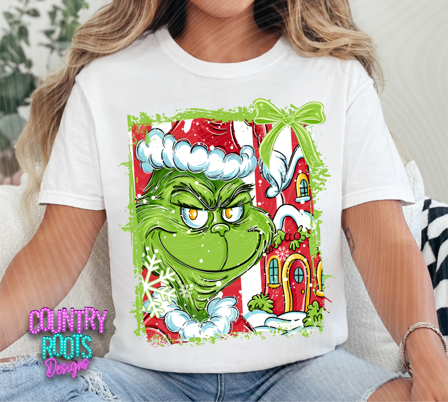 Christmas Grinch_ Selfie Tee